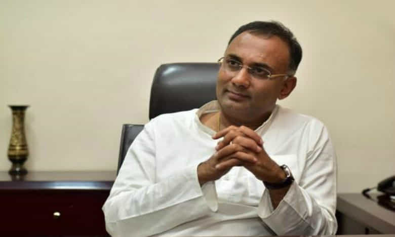 ಬಿಜೆಪಿಯಲ್ಲೇ 3 ರೀತಿ ಅತೃಪ್ತರಿದ್ದಾರೆ; ದಿನೇಶ್ ವ್ಯಂಗ್ಯ ಬಿಜೆಪಿಯಲ್ಲೇ 3 ರೀತಿ ಅತೃಪ್ತರಿದ್ದಾರೆ; ದಿನೇಶ್ ವ್ಯಂಗ್ಯ