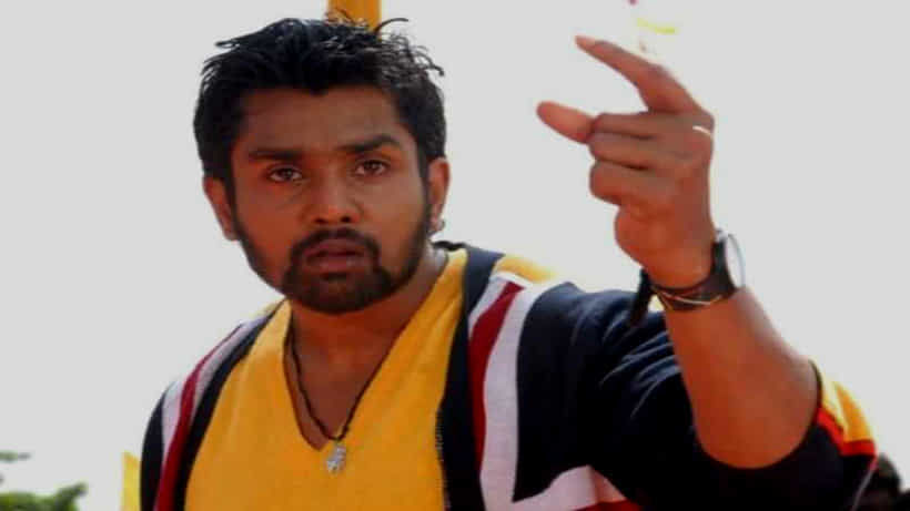 ‘ಪೊಗರು’ ಶೂಟಿಂಗ್ ಮುಗಿಸಿ ವಾಪಸಾಗುತಿದ್ದಾಗ ಕಾರು ಅಪಘಾತ, ಸರ್ಜಾ ಸೇಫ್