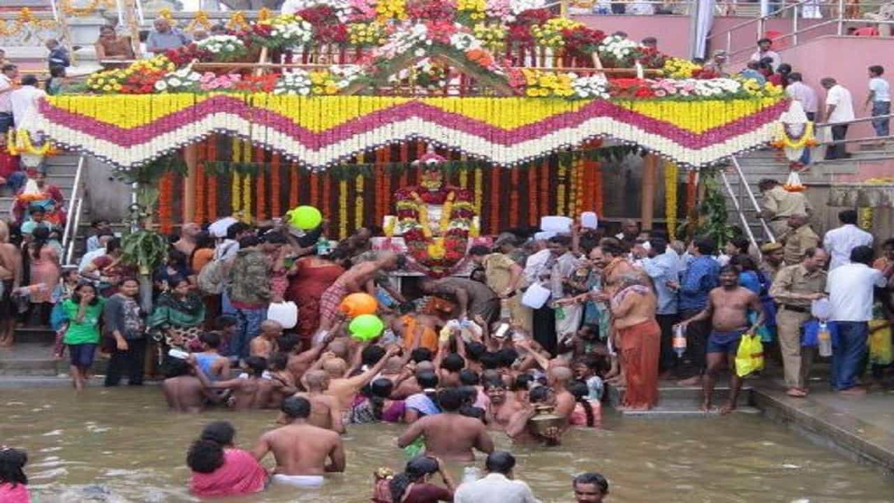 ತಲಕಾವೇರಿಯಲ್ಲಿ ತೀರ್ಥೋದ್ಭವ, ಹಾಸನದಲ್ಲಿ ಅಧಿದೇವತೆ ದರ್ಶನ ಇಂದು ತಲಕಾವೇರಿಯಲ್ಲಿ ತೀರ್ಥೋದ್ಭವ, ಹಾಸನದಲ್ಲಿ ಅಧಿದೇವತೆ ದರ್ಶನ ಇಂದು