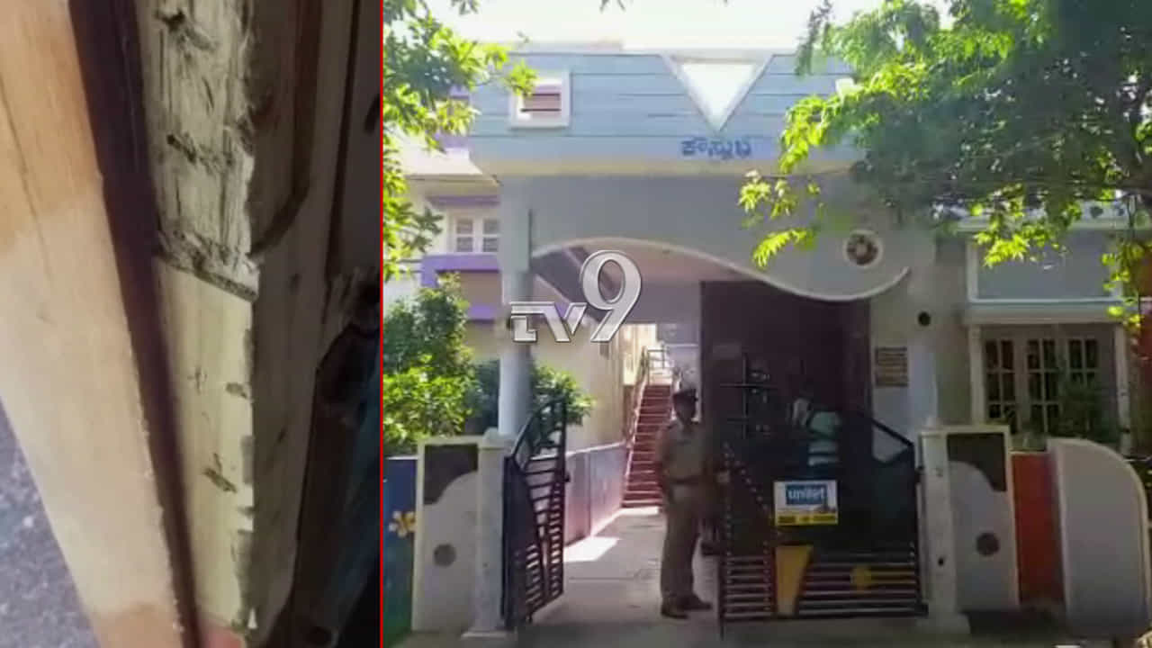 ದುರ್ಗದಲ್ಲಿ ಮತ್ತೆ ಬಿಜೆಪಿ ಶಾಸಕರ ಮನೆಗೆ ಕನ್ನ ಹಾಕಿದ ಖದೀಮರು ದುರ್ಗದಲ್ಲಿ ಮತ್ತೆ ಬಿಜೆಪಿ ಶಾಸಕರ ಮನೆಗೆ ಕನ್ನ ಹಾಕಿದ ಖದೀಮರು