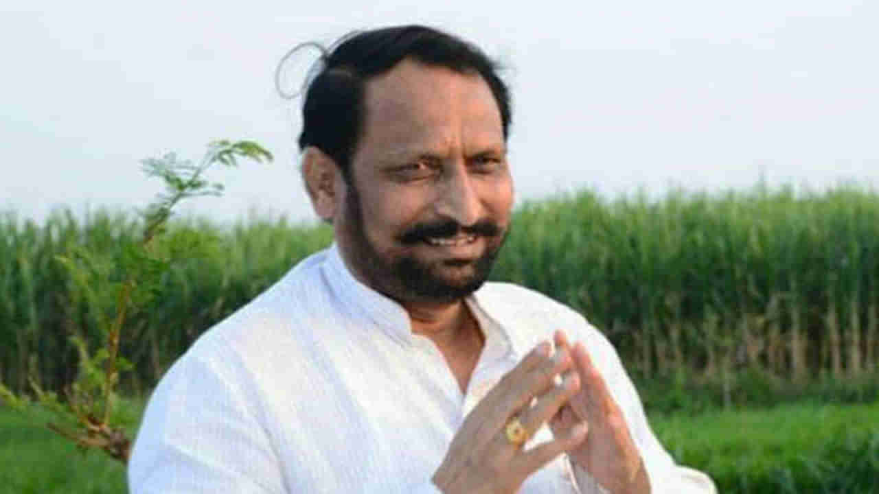 ಬೈಎಲೆಕ್ಷನ್ನಲ್ಲಿ ಸ್ಪರ್ಧೆಗೆ ಸಿದ್ಧ: ಡಿಸಿಎಂ ಸವದಿ ಘೋಷಣೆ