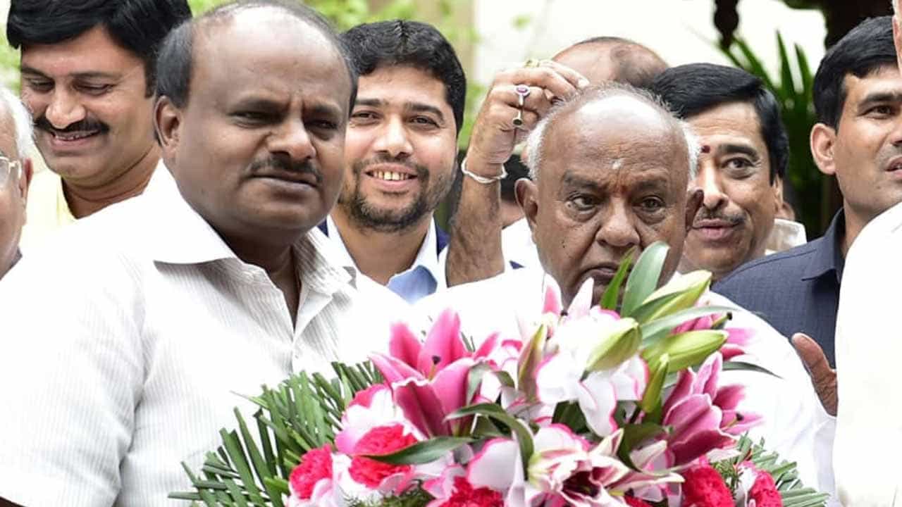 ಎಲೆಕ್ಷನ್ ಸ್ಟಾರ್ ಪ್ರಚಾರಕರ ಪಟ್ಟಿ: ದೇವೇಗೌಡರನ್ನೆ ಕೈಬಿಟ್ಟ ಜೆಡಿಎಸ್ ಎಲೆಕ್ಷನ್ ಸ್ಟಾರ್ ಪ್ರಚಾರಕರ ಪಟ್ಟಿ: ದೇವೇಗೌಡರನ್ನೆ ಕೈಬಿಟ್ಟ ಜೆಡಿಎಸ್