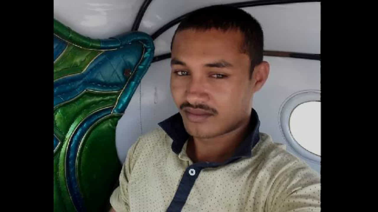 ಸೋದರರ ಗಾಂಜಾ ಮಾರಾಟ ಜಾಲ: HAL ಪೊಲೀಸರಿಂದ ಆರೋಪಿ ಅರೆಸ್ಟ್ ಸೋದರರ ಗಾಂಜಾ ಮಾರಾಟ ಜಾಲ: HAL ಪೊಲೀಸರಿಂದ ಆರೋಪಿ ಅರೆಸ್ಟ್