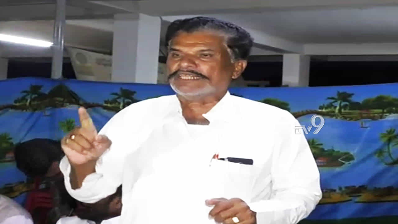 ‘ಪಕ್ಷಕ್ಕಾಗಿ ಖರ್ಚು ಮಾಡೋಕೆ ನಾನು ಬೇಕು, ಚೇಲಾಗಳಿಗೆ ಮಾತ್ರ ಟಿಕೆಟ್ ಕೊಡ್ತೀರಾ‘ ‘ಪಕ್ಷಕ್ಕಾಗಿ ಖರ್ಚು ಮಾಡೋಕೆ ನಾನು ಬೇಕು, ಚೇಲಾಗಳಿಗೆ ಮಾತ್ರ ಟಿಕೆಟ್ ಕೊಡ್ತೀರಾ‘