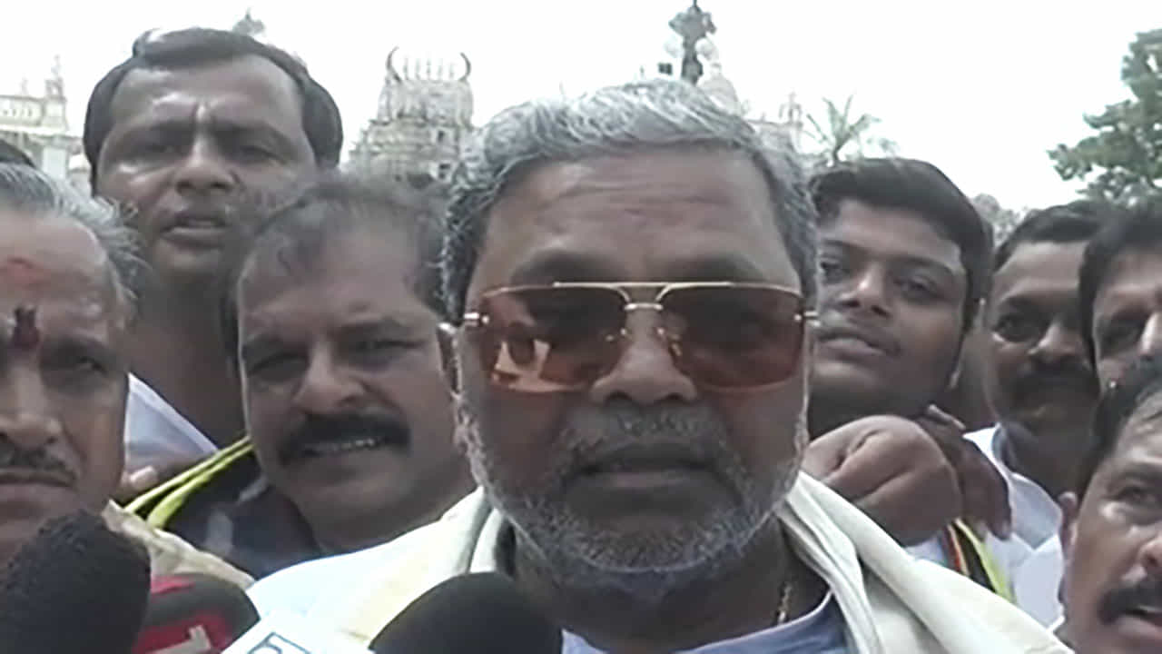 ‘ಉಪಚುನಾವಣೆಯಲ್ಲಿ ಗಿಮಿಕ್ಗಳು ವರ್ಕೌಟ್ ಆಗಲ್ಲ' ‘ಉಪಚುನಾವಣೆಯಲ್ಲಿ ಗಿಮಿಕ್ಗಳು ವರ್ಕೌಟ್ ಆಗಲ್ಲ'