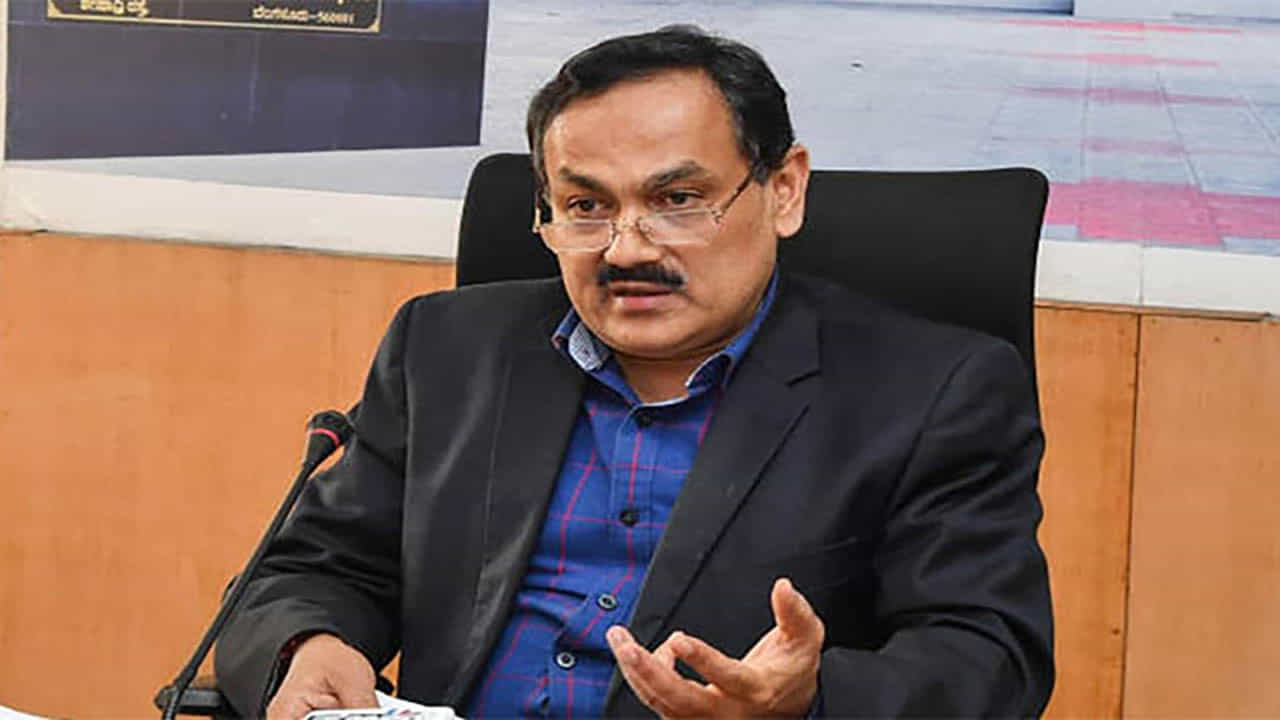 ಮುಖ್ಯಮಂತ್ರಿಯನ್ನ ಭೇಟಿ ಮಾಡಬೇಡಿ, ಗುಪ್ತಚರ ಇಲಾಖೆಗೆ ಚು.ಆಯೋಗ ವಾರ್ನಿಂಗ್ ಮುಖ್ಯಮಂತ್ರಿಯನ್ನ ಭೇಟಿ ಮಾಡಬೇಡಿ, ಗುಪ್ತಚರ ಇಲಾಖೆಗೆ ಚು.ಆಯೋಗ ವಾರ್ನಿಂಗ್