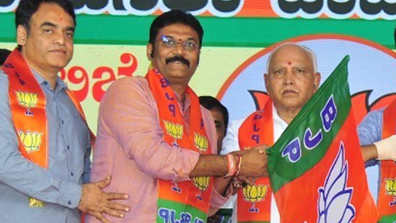 ಆನಂದ್ ಸಿಂಗ್ ಗೆಲುವಿನೊಂದಿಗೆ ಸಾಕಾರಗೊಳ್ಳುತ್ತಾ ವಿಜಯನಗರ ಜಿಲ್ಲೆ ನಿರ್ಮಾಣ ಆನಂದ್ ಸಿಂಗ್ ಗೆಲುವಿನೊಂದಿಗೆ ಸಾಕಾರಗೊಳ್ಳುತ್ತಾ ವಿಜಯನಗರ ಜಿಲ್ಲೆ ನಿರ್ಮಾಣ