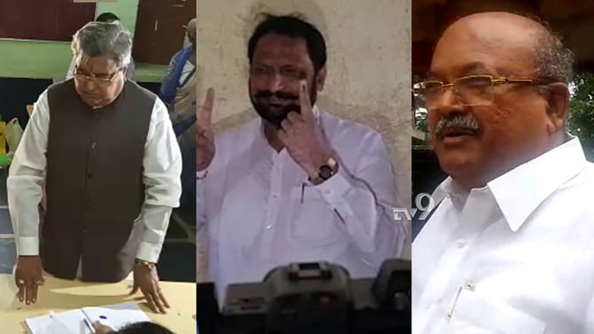 ಉಪಚುನಾವಣೆ ಸಮರ: ಡಿಸಿಎಂ, ರೇವಣ್ಣ, ಕೋಳಿವಾಡ ಹಕ್ಕು ಚಲಾವಣೆ ಉಪಚುನಾವಣೆ ಸಮರ: ಡಿಸಿಎಂ, ರೇವಣ್ಣ, ಕೋಳಿವಾಡ ಹಕ್ಕು ಚಲಾವಣೆ
