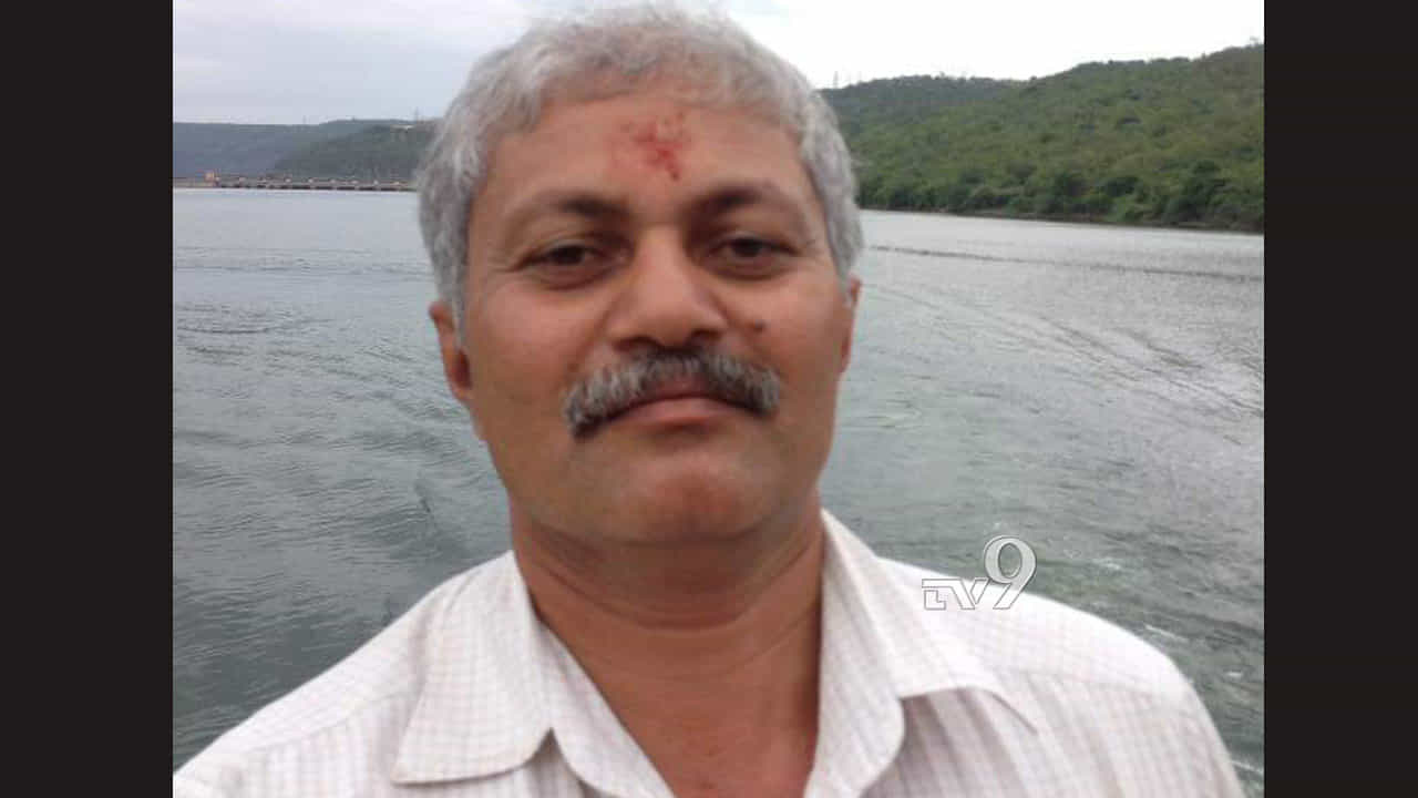 ಬಿಜೆಪಿ ಸಂಸದ ಕಾರು ಚಾಲಕನ ಕಿರುಕುಳ ಆರೋಪ, ಚಾಲಕನ ಅತ್ತಿಗೆ ಆತ್ಮಹತ್ಯೆ ಬಿಜೆಪಿ ಸಂಸದ ಕಾರು ಚಾಲಕನ ಕಿರುಕುಳ ಆರೋಪ, ಚಾಲಕನ ಅತ್ತಿಗೆ ಆತ್ಮಹತ್ಯೆ