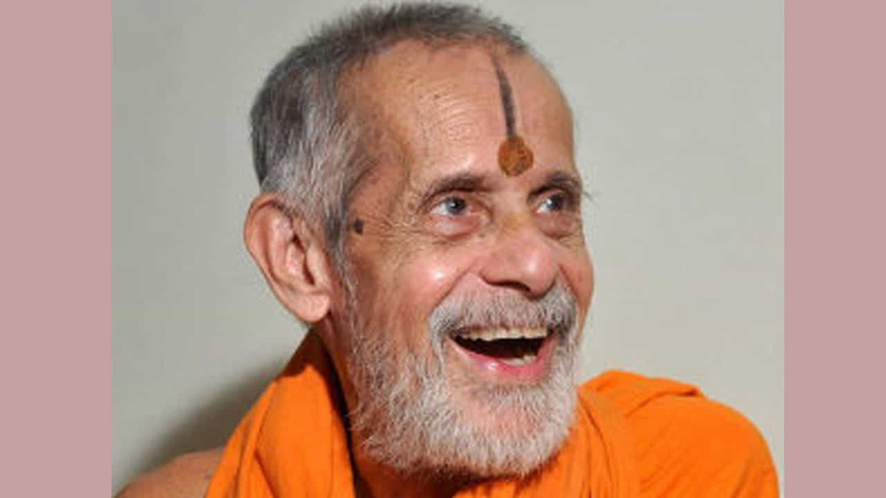 ವಿದ್ಯಾಪೀಠದ ಶೀಕೃಷ್ಣನ ಸನ್ನಿಧಾನ ಪಕ್ಕದಲ್ಲೇ ಬೃಂದಾವನಸ್ತರಾದ ವಿಶ್ವಸಂತ ವಿದ್ಯಾಪೀಠದ ಶೀಕೃಷ್ಣನ ಸನ್ನಿಧಾನ ಪಕ್ಕದಲ್ಲೇ ಬೃಂದಾವನಸ್ತರಾದ ವಿಶ್ವಸಂತ