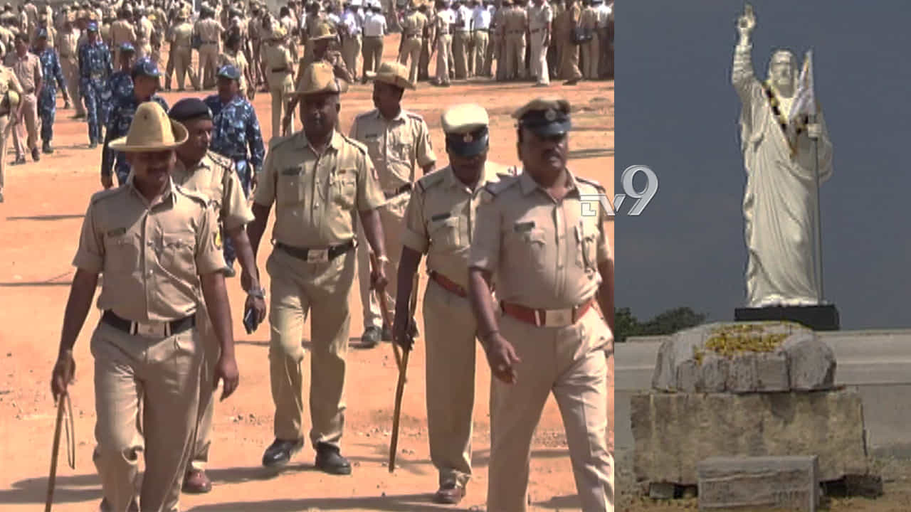 ಕನಕಪುರ ಚಲೋ: ಯೇಸು ಪ್ರತಿಮೆ ನಿರ್ಮಾಣದ ವಿರುದ್ಧ ಸಿಡಿದೇಳಲು ಕೇಸರಿ ಸೈನ್ಯ ಸಜ್ಜು ಕನಕಪುರ ಚಲೋ: ಯೇಸು ಪ್ರತಿಮೆ ನಿರ್ಮಾಣದ ವಿರುದ್ಧ ಸಿಡಿದೇಳಲು ಕೇಸರಿ ಸೈನ್ಯ ಸಜ್ಜು