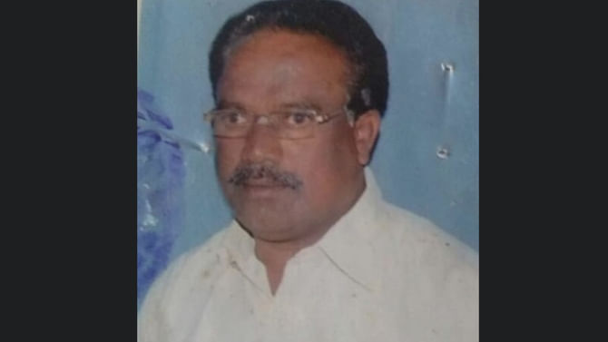 ಶಾಲೆಗೆ ಬಂದ್ರೂ 8 ತಿಂಗಳಿಂದ ಕ್ಲಾಸ್ ತೆಗೆದುಕೊಳ್ಳದ ಹೆಡ್ ಮಾಸ್ಟರ್ ಸಸ್ಪೆಂಡ್! ಶಾಲೆಗೆ ಬಂದ್ರೂ 8 ತಿಂಗಳಿಂದ ಕ್ಲಾಸ್ ತೆಗೆದುಕೊಳ್ಳದ ಹೆಡ್ ಮಾಸ್ಟರ್ ಸಸ್ಪೆಂಡ್!