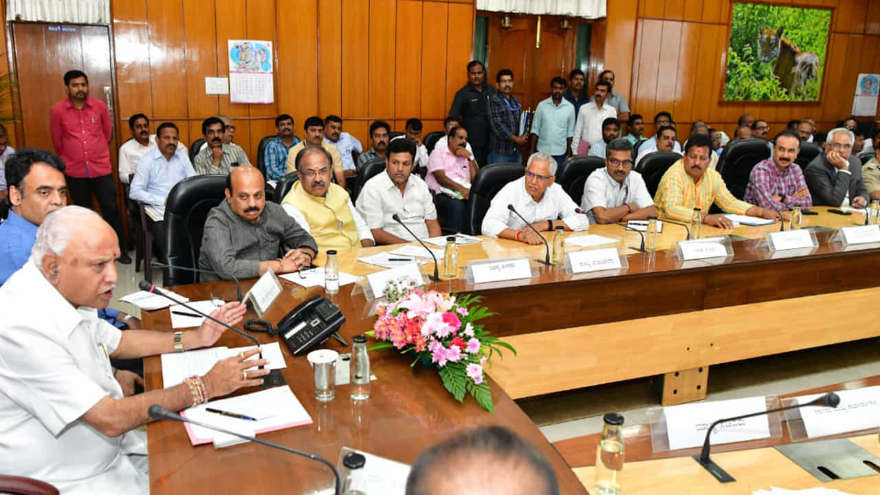 ಆಡಳಿತ ಯಂತ್ರಕ್ಕೆ ಚುರುಕು ಮುಟ್ಟಿಸಲು BSY ಚಿಂತನೆ: ಜನಸ್ನೇಹಿ ಸರ್ಕಾರಕ್ಕೆ ಸ್ಪೆಷಲ್ ಸೆಲ್! ಆಡಳಿತ ಯಂತ್ರಕ್ಕೆ ಚುರುಕು ಮುಟ್ಟಿಸಲು BSY ಚಿಂತನೆ: ಜನಸ್ನೇಹಿ ಸರ್ಕಾರಕ್ಕೆ ಸ್ಪೆಷಲ್ ಸೆಲ್!