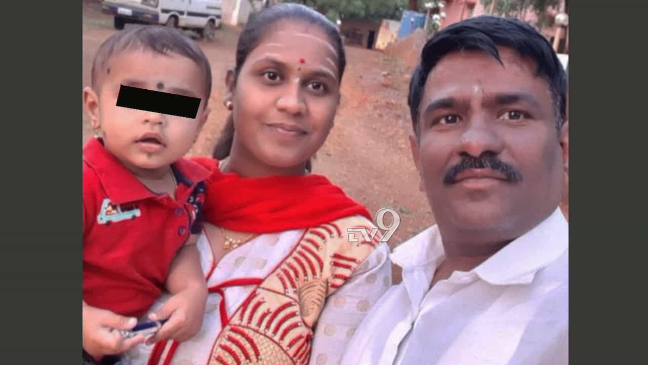 ಕೌಟುಂಬಿಕ ಕಲಹ ಶಂಕೆ: ಮನೆಯಲ್ಲೇ PSI ನೇಣಿಗೆ ಶರಣು! ಕೌಟುಂಬಿಕ ಕಲಹ ಶಂಕೆ: ಮನೆಯಲ್ಲೇ PSI ನೇಣಿಗೆ ಶರಣು!