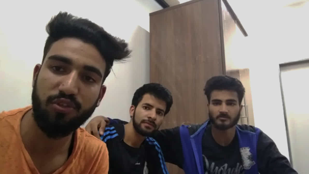 ಒಂದೇ ದಿನಕ್ಕೆ ದೇಶದ್ರೋಹಿಗಳು ರಿಲೀಸ್: ಒತ್ತಡಕ್ಕೆ ಮಣಿದರಾ ಹುಬ್ಬಳ್ಳಿ ಪೊಲೀಸ್? ಒಂದೇ ದಿನಕ್ಕೆ ದೇಶದ್ರೋಹಿಗಳು ರಿಲೀಸ್: ಒತ್ತಡಕ್ಕೆ ಮಣಿದರಾ ಹುಬ್ಬಳ್ಳಿ ಪೊಲೀಸ್?