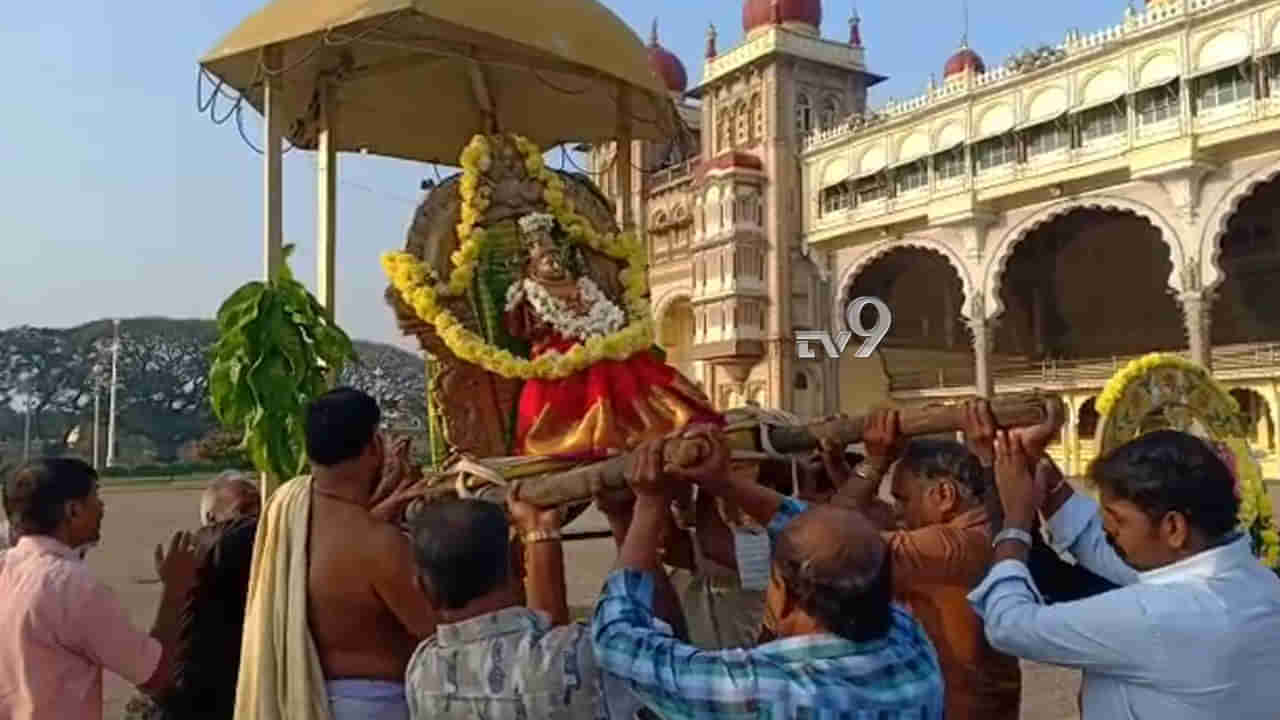 ಸಾಂಸ್ಕೃತಿಕ ನಗರಿ ಮೈಸೂರಿನಲ್ಲಿ ಕಳೆಗಟ್ಟಿದ ರಥಸಪ್ತಮಿ ಸಂಭ್ರಮ