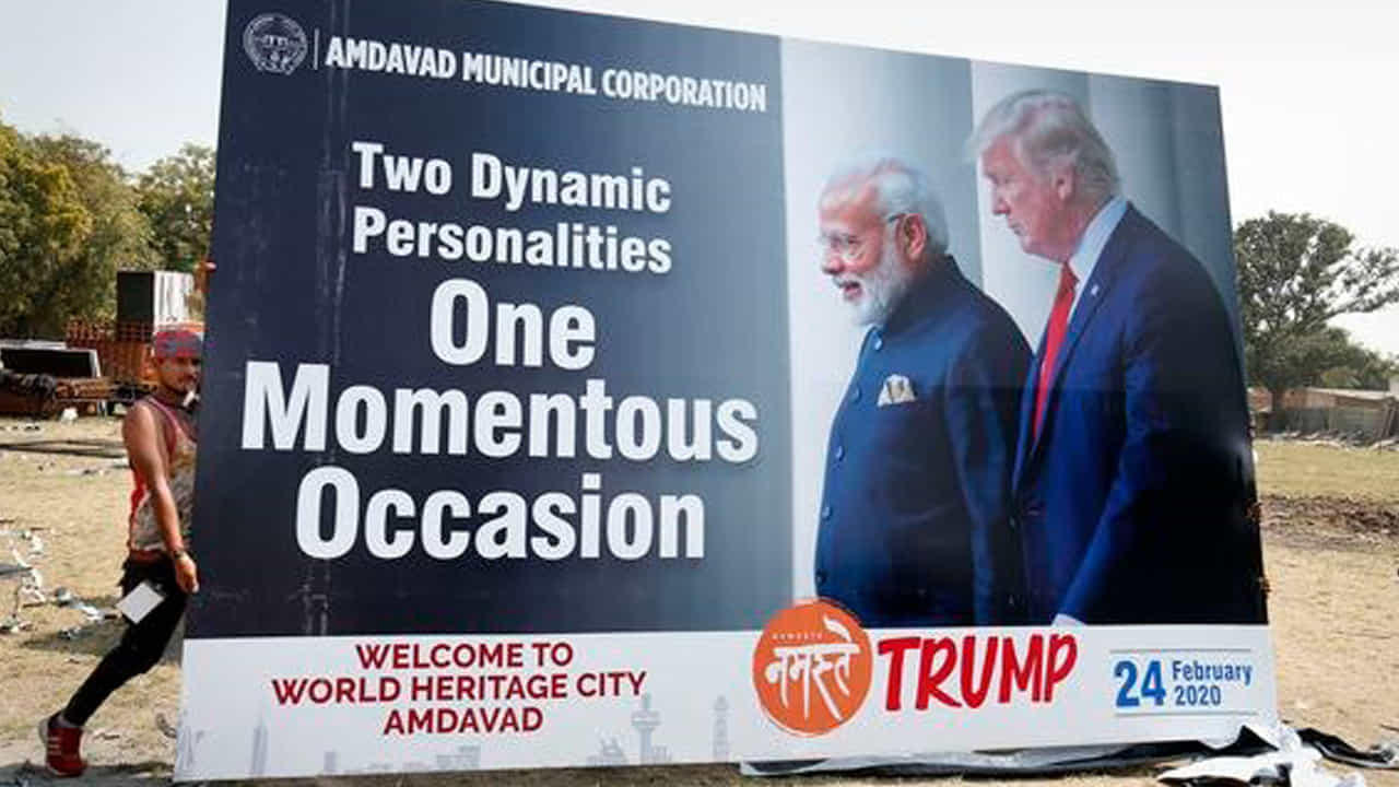 ಎಂಟ್ರಿಗೂ ಮುನ್ನವೇ ಪಾಕ್ಗೆ ಟ್ರಂಪ್ ವಾರ್ನಿಂಗ್, ದೊಡ್ಡಣ್ಣನ ಆಗಮನಕ್ಕೆ ಸಜ್ಜಾದ ಅಹಮದಾಬಾದ್ ಎಂಟ್ರಿಗೂ ಮುನ್ನವೇ ಪಾಕ್ಗೆ ಟ್ರಂಪ್ ವಾರ್ನಿಂಗ್, ದೊಡ್ಡಣ್ಣನ ಆಗಮನಕ್ಕೆ ಸಜ್ಜಾದ ಅಹಮದಾಬಾದ್