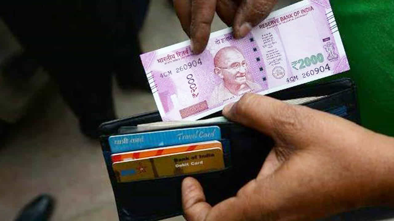 2,000 ರೂ. ಮುಖಬೆಲೆಯ ನೋಟ್​ಗೆ ಇತಿಶ್ರೀ ಹಾಡಿತಾ RBI?