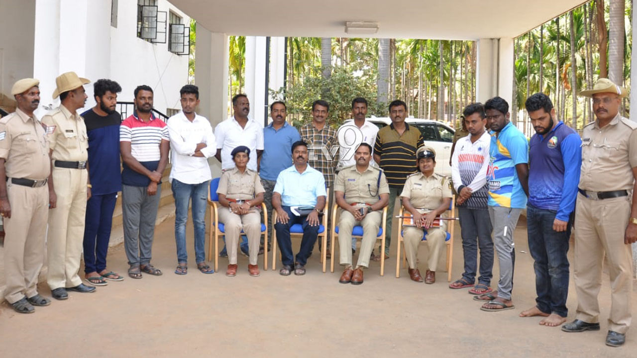 ಬೆಟ್ಟಿಂಗ್ ಜಾಲ: ಌಪ್ ಬಳಸಿ ದಾರಿ ತಪ್ಪಿಸುತ್ತಿದ್ದ ಖತರ್ನಾಕ್ಗಳು ಅಂದರ್!