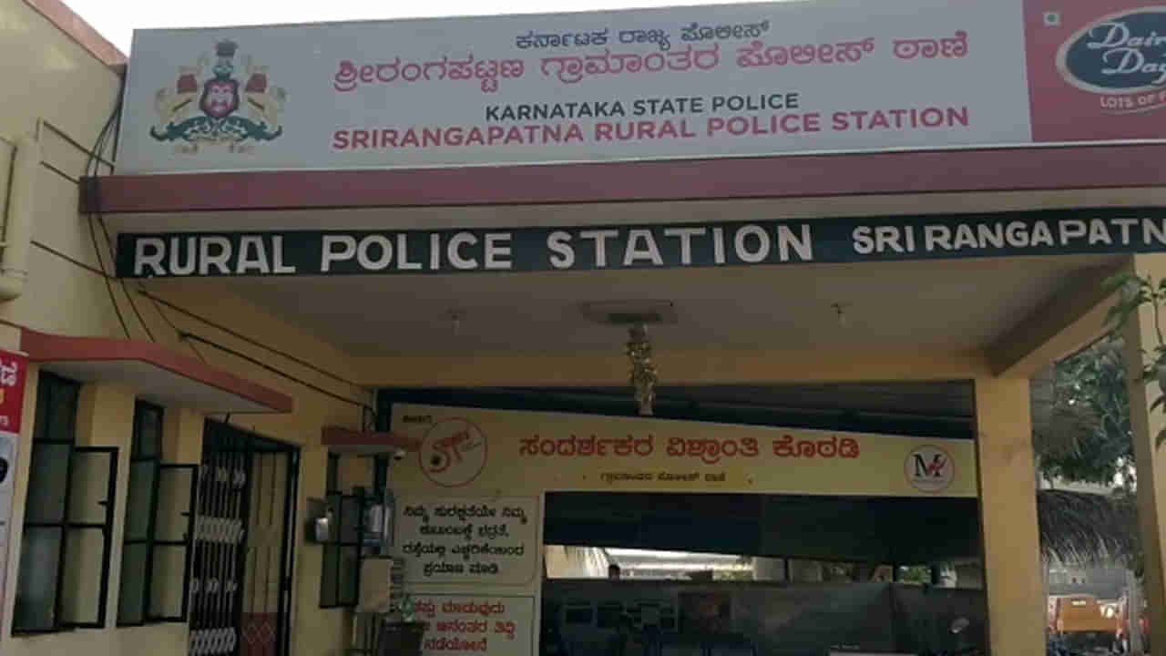 ಡ್ರಾಪ್ ನೆಪ: ಹಳ್ಳಿ ಬಾಲಕನ ಮರ್ಮಾಂಗ ಕತ್ತರಿಸಿ, ಬಿಸಾಡಿ ಹೋದ ದುಷ್ಕರ್ಮಿಗಳು!