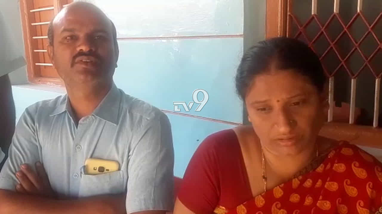 ವಾಯುವಿಹಾರಕ್ಕೆ ತೆರಳಿದ್ದ ದಂಪತಿಯನ್ನ ತಿವಿದು, ಪರಾರಿಯಾದ ಕಾಡಾನೆ! ವಾಯುವಿಹಾರಕ್ಕೆ ತೆರಳಿದ್ದ ದಂಪತಿಯನ್ನ ತಿವಿದು, ಪರಾರಿಯಾದ ಕಾಡಾನೆ!