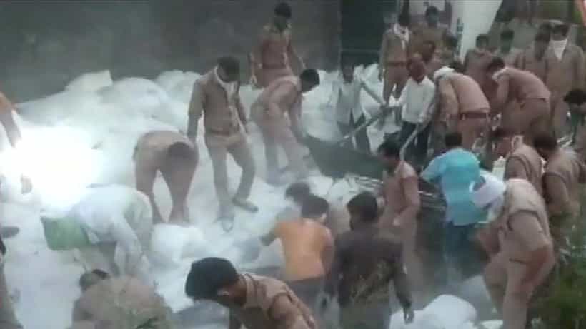 ಬೆಳಗಿನ ಜಾವ ಟ್ರಕ್ ಡಿಕ್ಕಿ: ಮತ್ತೆ ವಲಸೆ ಕಾರ್ಮಿಕರ ದುರ್ಮರಣ! ಎಲ್ಲಿ?