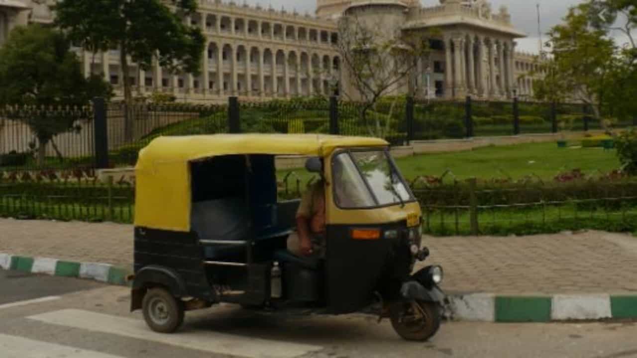 CM ಘೋಷಣೆ ಮಾಡಿದ್ದ ಪರಿಹಾರ ಮೊತ್ತ ಇನ್ನೂ ಆಟೋ ಚಾಲಕರ ಕೈ ಸೇರಿಲ್ಲ