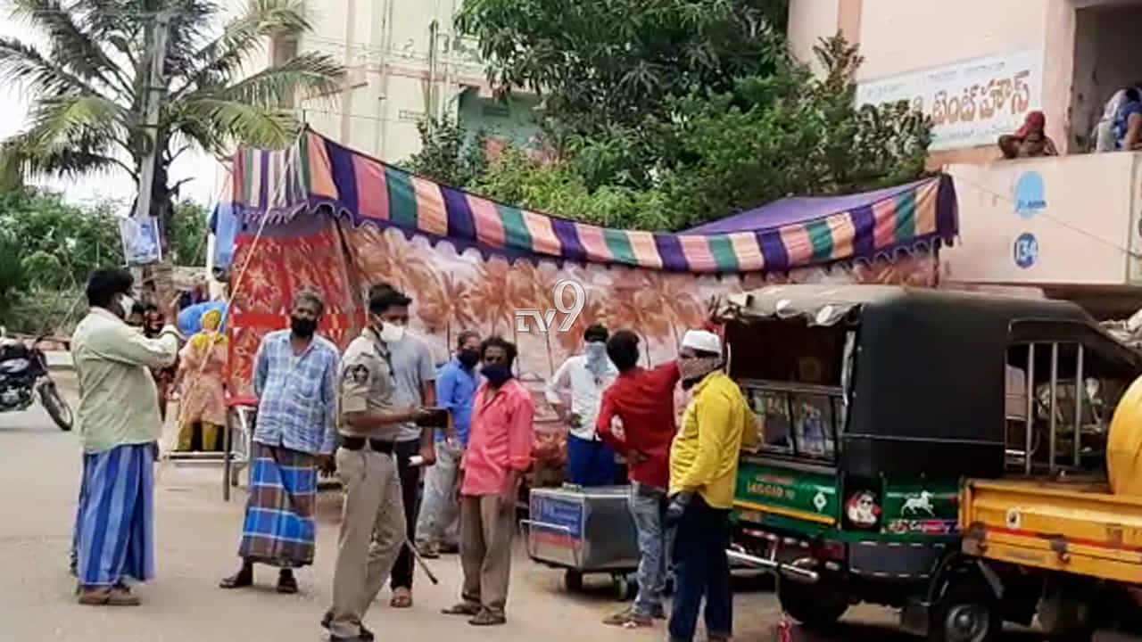 TikTok ಮಾಡ ಬೇಡ ಅಂದಿದ್ದಕ್ಕೆ ಮೊದಲು ಪತ್ನಿ, ನಂತರ ಪುತ್ರ Suicide TikTok ಮಾಡ ಬೇಡ ಅಂದಿದ್ದಕ್ಕೆ ಮೊದಲು ಪತ್ನಿ, ನಂತರ ಪುತ್ರ Suicide