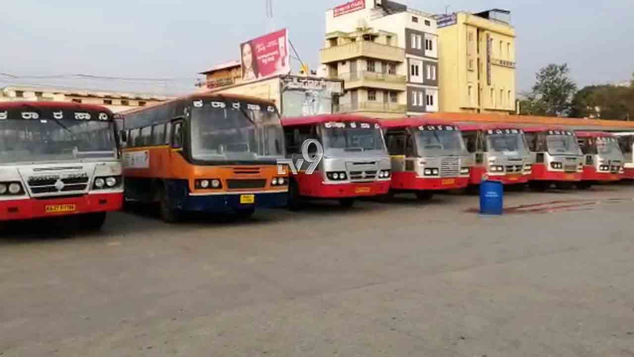 ಕರ್ಫ್ಯೂ ಕ್ಯಾನ್ಸಲ್​: ಇಂದು 4 ಸಾವಿರಕ್ಕೂ ಅಧಿಕ KSRTC ಬಸ್ ಸಂಚಾರ