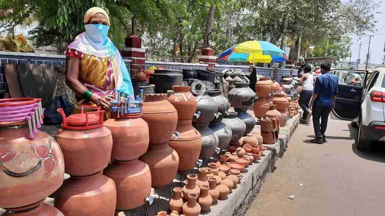 ಕೆಂಡದಂತ ಬಿಸಿಲು: ಕಲ್ಯಾಣ ಕರ್ನಾಟಕ ಭಾಗದಲ್ಲಿ ಬಡವರ ಫ್ರಿಡ್ಜ್​ಗೆ ಫುಲ್ ಡಿಮ್ಯಾಂಡ್