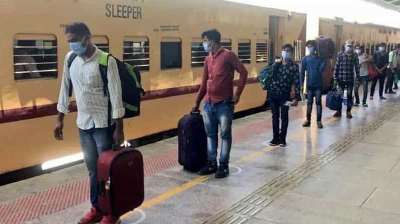 ಶ್ರಮಿಕ ರೈಲುಗಳಲ್ಲಿ ತೆರಳುವ ವಲಸೆ ಕಾರ್ಮಿಕರಿಗೆ ಫ್ರೀ ಟಿಕೆಟ್ -BSY ಶ್ರಮಿಕ ರೈಲುಗಳಲ್ಲಿ ತೆರಳುವ ವಲಸೆ ಕಾರ್ಮಿಕರಿಗೆ ಫ್ರೀ ಟಿಕೆಟ್ -BSY