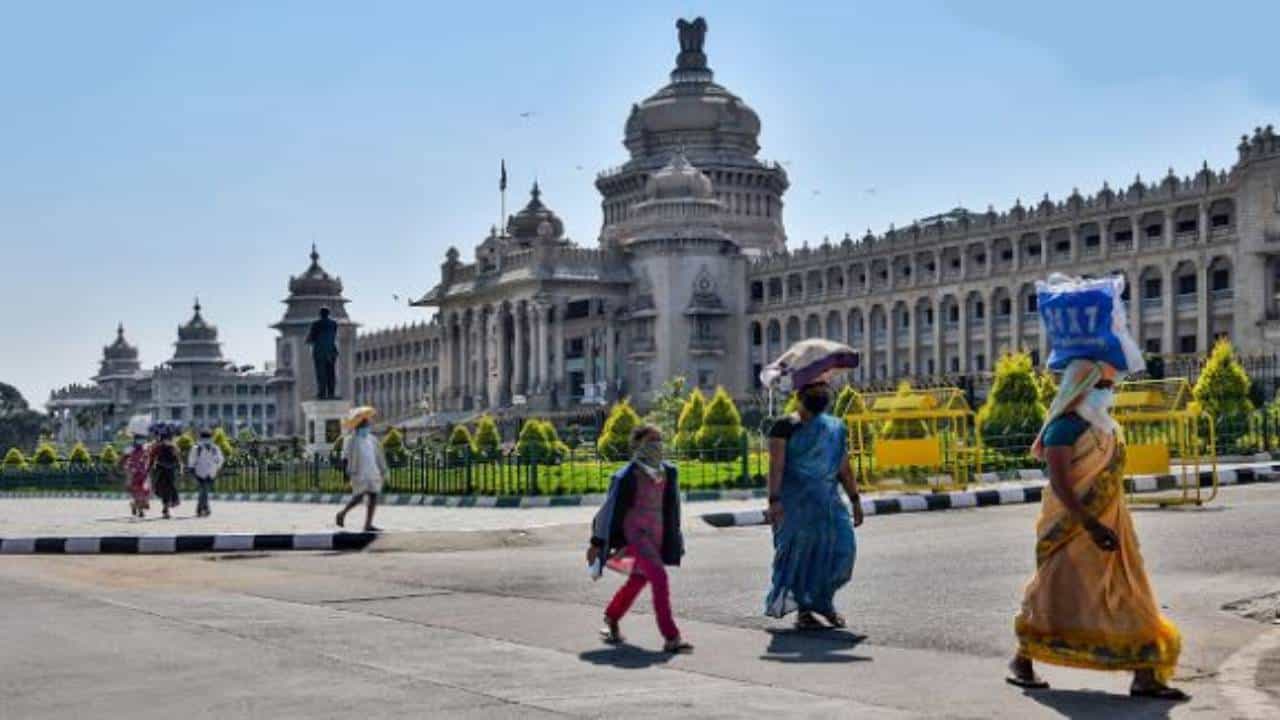 ಬೆಂಗಳೂರಿಂದ ಕಾರ್ಮಿಕರು ಯಾರೂ ಊರುಗಳಿಗೆ ಹೋಗಬೇಡಿ.. ಯಾಕೆ ಗೊತ್ತಾ?