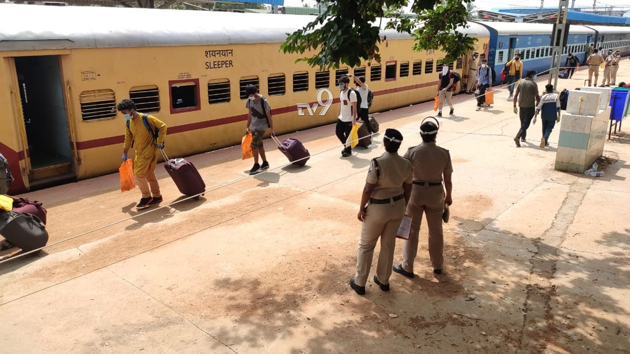 ಬೆಂಗಳೂರಿನಿಂದ ಉತ್ತರ ರಾಜ್ಯಗಳಿಗೆ ತೆರಳಲಿವೆ 4 ಶ್ರಮಿಕ ವಿಶೇಷ ರೈಲು, 6000 ವಲಸಿಗರ ಪ್ರಯಾಣ