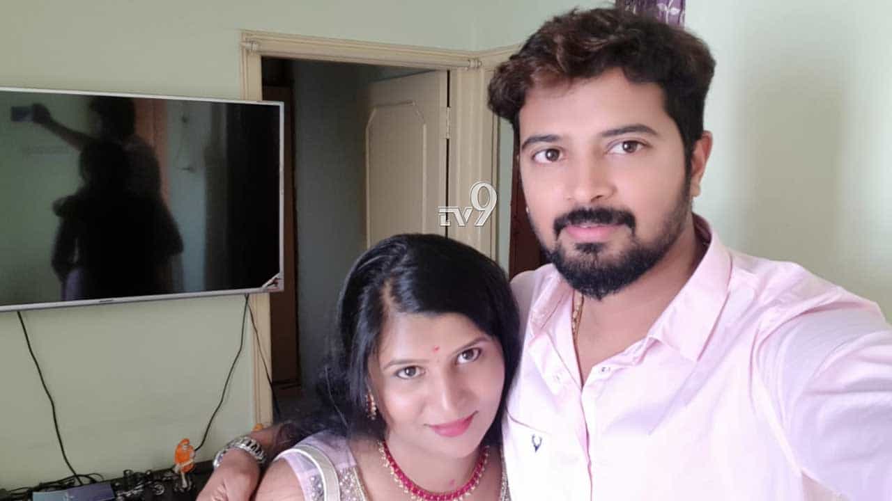 ಬೆಂಗಳೂರಿನಲ್ಲಿ ಸೆಲ್ಫಿ ವಿಡಿಯೋ ಮಾಡಿ ಸ್ಯಾಂಡಲ್ವುಡ್ ನಟಿ ಆತ್ಮಹತ್ಯೆ ಬೆಂಗಳೂರಿನಲ್ಲಿ ಸೆಲ್ಫಿ ವಿಡಿಯೋ ಮಾಡಿ ಸ್ಯಾಂಡಲ್ವುಡ್ ನಟಿ ಆತ್ಮಹತ್ಯೆ