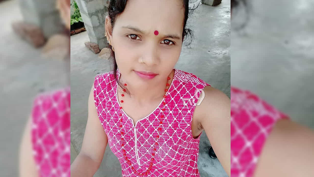 ತವರಿಗೆ ಕರೆದುಕೊಂಡು ಹೋಗಿಲ್ಲವೆಂದು ಗೃಹಿಣಿ ಆತ್ಮಹತ್ಯೆ! ತವರಿಗೆ ಕರೆದುಕೊಂಡು ಹೋಗಿಲ್ಲವೆಂದು ಗೃಹಿಣಿ ಆತ್ಮಹತ್ಯೆ!