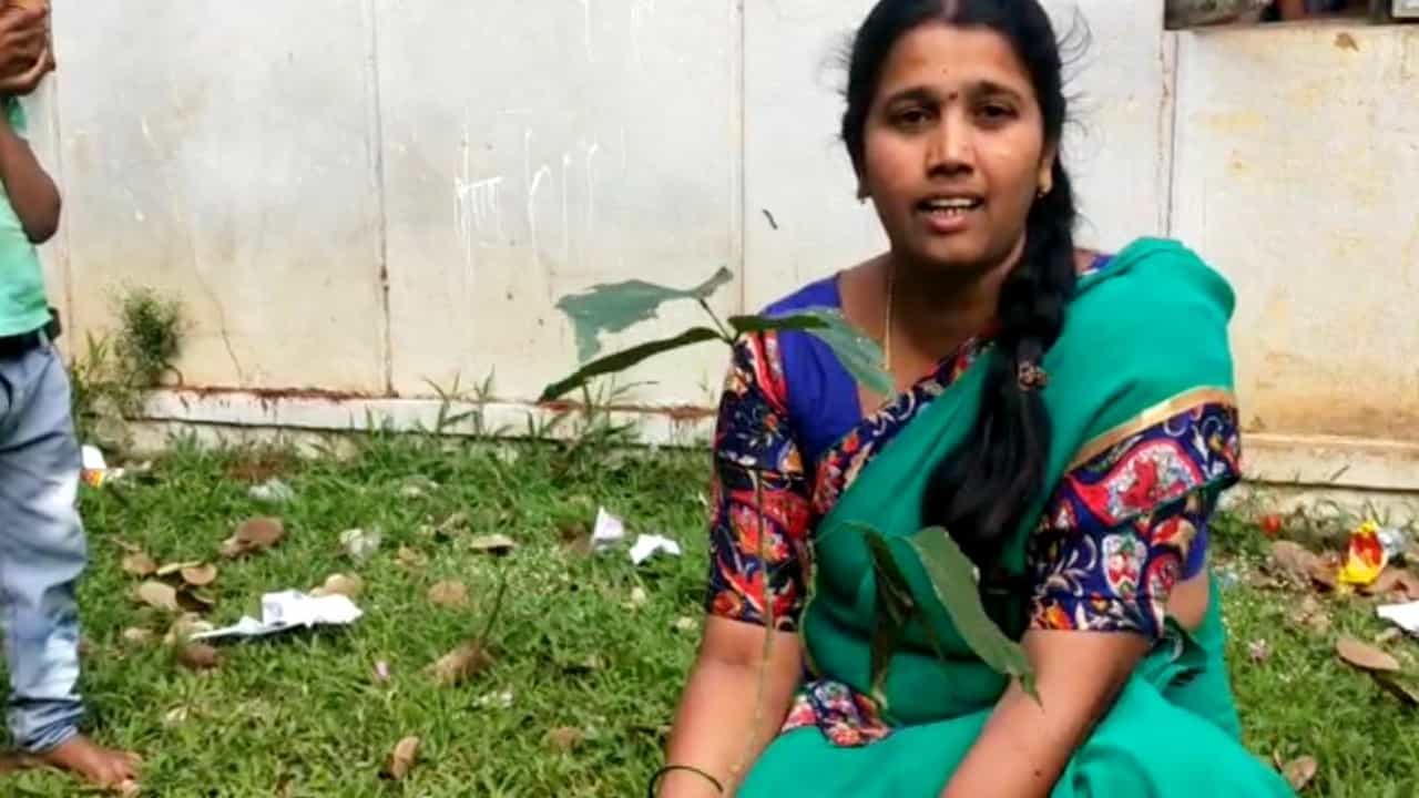 ‘ಗಿಡ ನೆಡು-ಮರ ಮಾಡು’ ಆಂದೋಲನದಲ್ಲಿ ನೀವೂ ಭಾಗಿಯಾಗಿ.. ‘ಗಿಡ ನೆಡು-ಮರ ಮಾಡು’ ಆಂದೋಲನದಲ್ಲಿ ನೀವೂ ಭಾಗಿಯಾಗಿ..