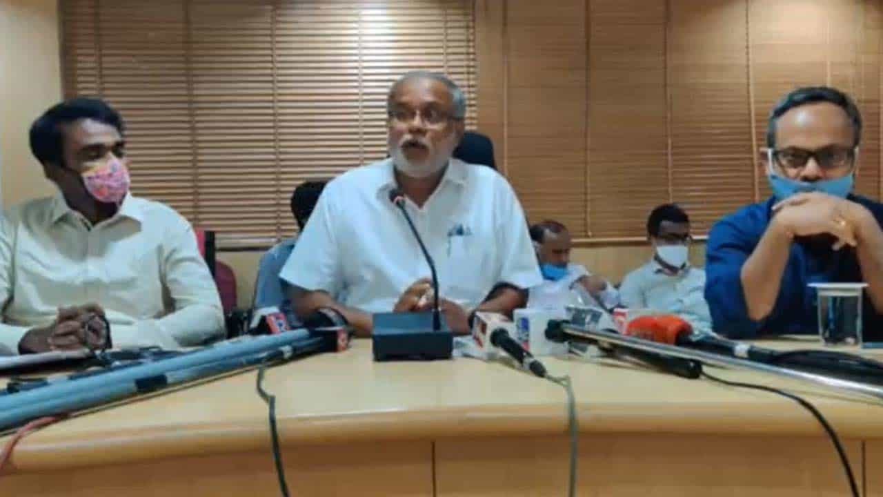 SSLC Exam 2020 ಇಂದು ಯಾವುದೇ ವಿದ್ಯಾರ್ಥಿ ಕಾಪಿ ಮಾಡಿಲ್ಲ-ಸುರೇಶ್ಕುಮಾರ್ SSLC Exam 2020 ಇಂದು ಯಾವುದೇ ವಿದ್ಯಾರ್ಥಿ ಕಾಪಿ ಮಾಡಿಲ್ಲ-ಸುರೇಶ್ಕುಮಾರ್