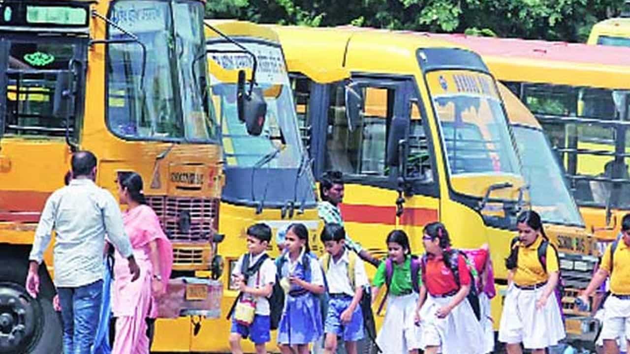 'ಆಗಸ್ಟ್ 15ರ ನಂತರ ಶಾಲೆ, ಕಾಲೇಜುಗಳು ರೀ ಓಪನ್' 'ಆಗಸ್ಟ್ 15ರ ನಂತರ ಶಾಲೆ, ಕಾಲೇಜುಗಳು ರೀ ಓಪನ್'