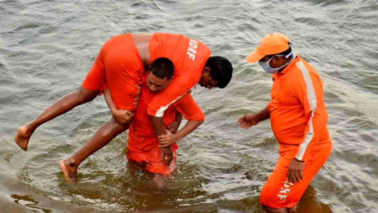 ಮುಂಗಾರು ಆರಂಭಕ್ಕೆ ಮುನ್ನ.. ಧಾರವಾಡದಲ್ಲಿ NDRF ಯೋಧರಿಗೆ ದಿಢೀರನೆ ಏನಾಯ್ತು?