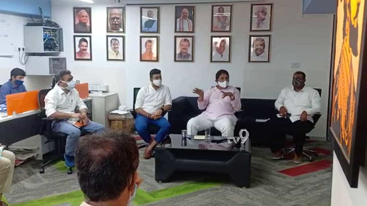 ಇಷ್ಟ್​ ದಿನ ದುಡ್ಡು ಮಾಡಿದ್ದೀರಿ, ಈಗ ಮಾನವೀಯತೆ ತೋರಿ -ಸಾಮ್ರಾಟ್ ಅಶೋಕ್ ಗರಂ