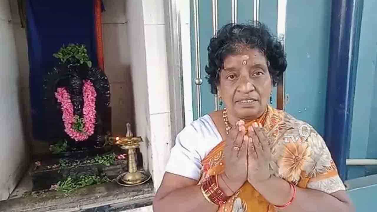 ಕೊರೊನಾ ಎಫೆಕ್ಟ್: ಬಾಡಿಗೆ ಕಟ್ಟೋಕೆ ಆಗದೆ, ನೆರವಿಗೆ ಅಂಗಲಾಚಿದ ಪೋಷಕ ನಟಿ ಕೊರೊನಾ ಎಫೆಕ್ಟ್: ಬಾಡಿಗೆ ಕಟ್ಟೋಕೆ ಆಗದೆ, ನೆರವಿಗೆ ಅಂಗಲಾಚಿದ ಪೋಷಕ ನಟಿ