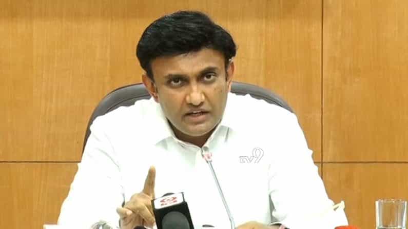 ಕೊರೊನಾ ಎಫೆಕ್ಟ್: ತಡರಾತ್ರಿ ಕಾರ್ಯಾಚರಣೆಗಿಳಿದ ಸಚಿವ ಡಾ.ಕೆ.ಸುಧಾಕರ್.. ನಿಯಮ ಪಾಲಿಸದ ಖಾಸಗಿ ಆಸ್ಪತ್ರೆಗಳಿಗೆ ಎಚ್ಚರಿಕೆ ಕೊರೊನಾ ಎಫೆಕ್ಟ್: ತಡರಾತ್ರಿ ಕಾರ್ಯಾಚರಣೆಗಿಳಿದ ಸಚಿವ ಡಾ.ಕೆ.ಸುಧಾಕರ್.. ನಿಯಮ ಪಾಲಿಸದ ಖಾಸಗಿ ಆಸ್ಪತ್ರೆಗಳಿಗೆ ಎಚ್ಚರಿಕೆ