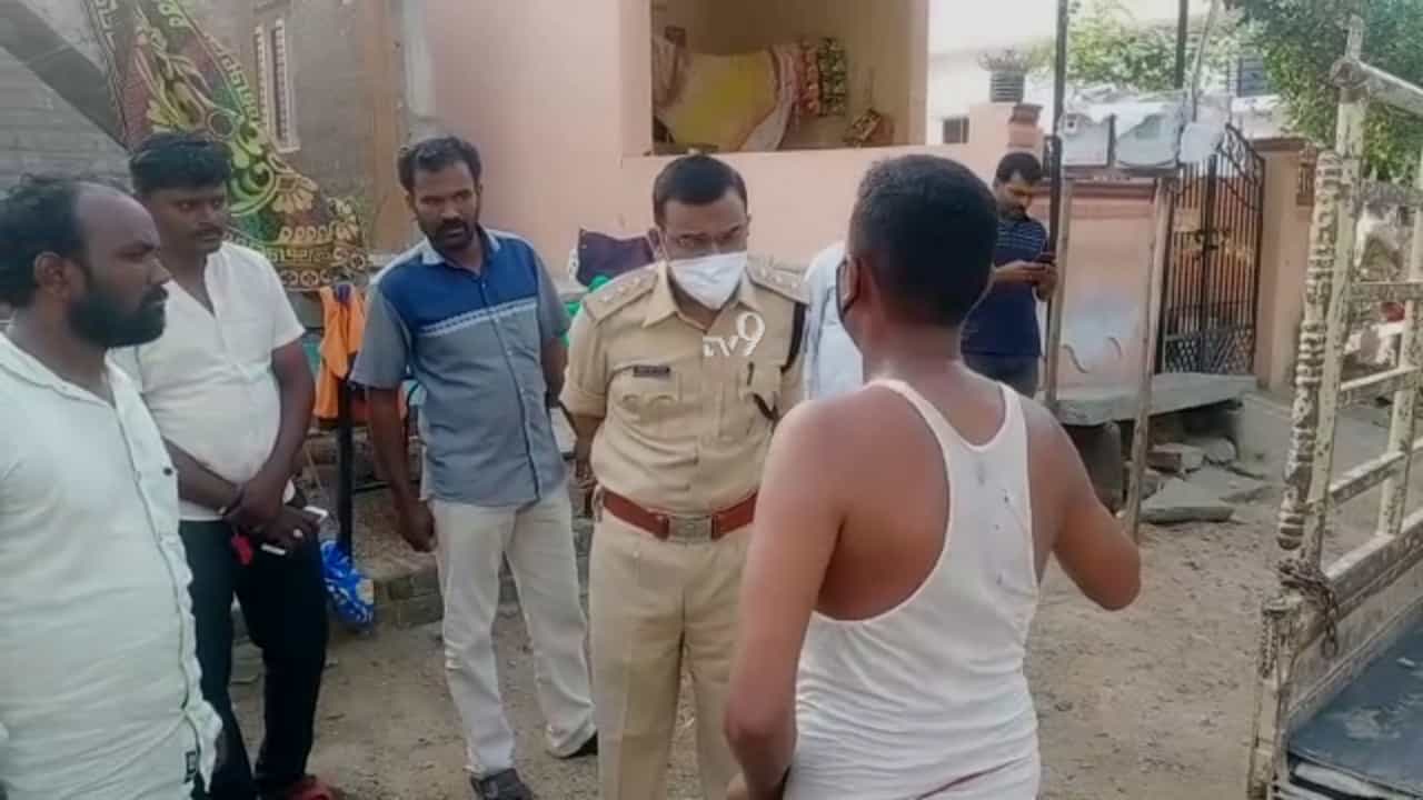 ‘ಪ್ರೀತಿಯ ಮದುವೆ’ಗೆ ಯುವಕನ ಮನೆಯ ನಾಲ್ವರ ಭೀಕರ ಹತ್ಯೆ, ಎಲ್ಲಿ?