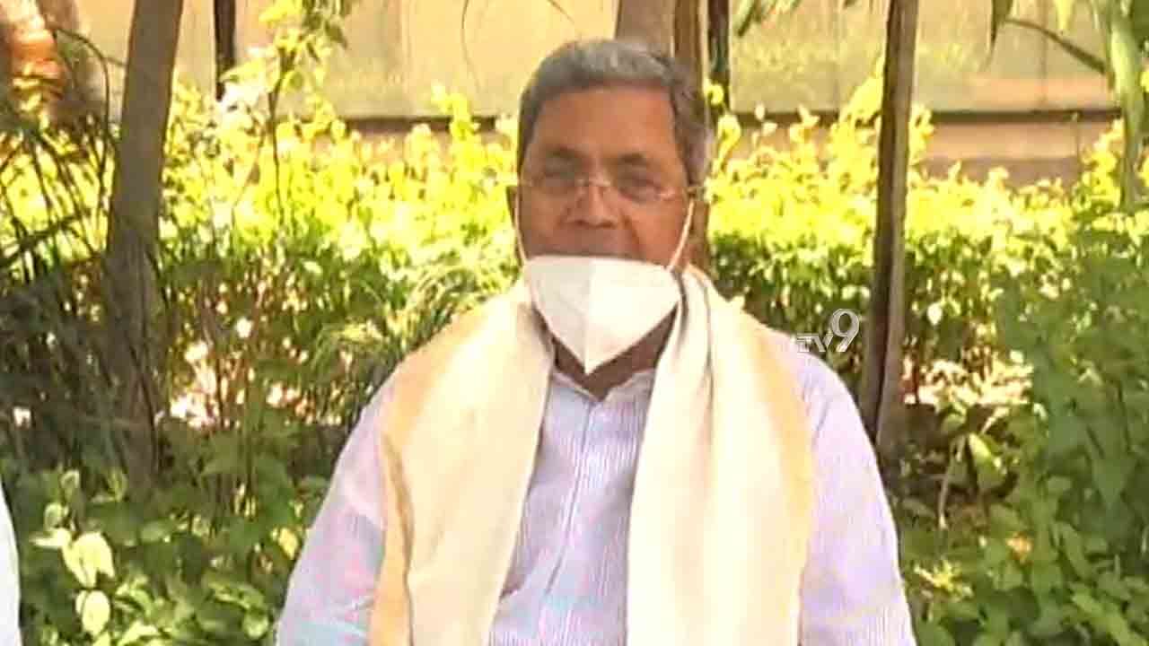 ‘ಅವರು ಕೌರವರಾಗೋಕೂ ಲಾಯಕ್ಕಲ್ಲ, ನಂಗೇನೂ ಗೊತ್ತಿಲ್ದೆ 13 ಬಜೆಟ್ ಮಂಡಿಸಿಬಿಟ್ಟೆನಲ್ರಯ್ಯಾ!?’ ‘ಅವರು ಕೌರವರಾಗೋಕೂ ಲಾಯಕ್ಕಲ್ಲ, ನಂಗೇನೂ ಗೊತ್ತಿಲ್ದೆ 13 ಬಜೆಟ್ ಮಂಡಿಸಿಬಿಟ್ಟೆನಲ್ರಯ್ಯಾ!?’
