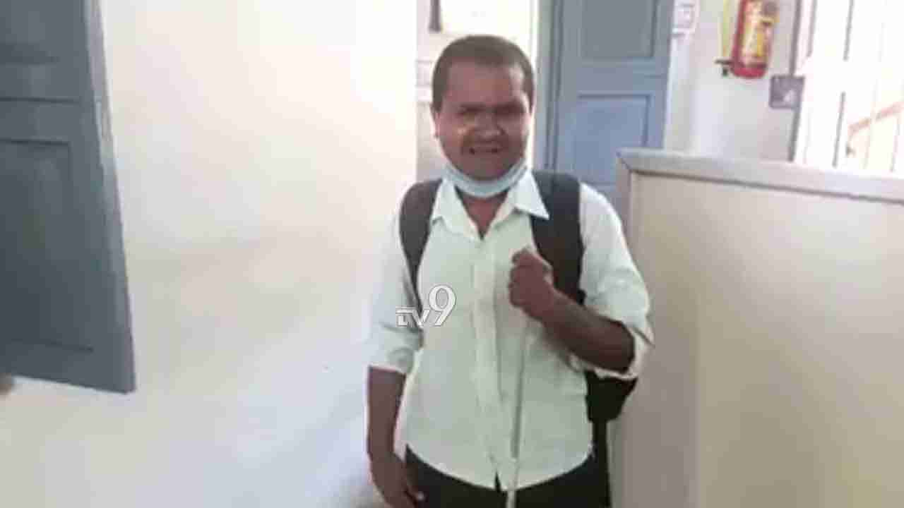 ಒಂದೇ ಒಂದು ಮನೆ ಕಟ್ಟಿಸಿಕೊಡಿ ಸರ್ -ಸೂರಿಗಾಗಿ ಕಣ್ಣೀರಿಟ್ಟ ದಿವ್ಯಾಂಗ ಯುವಕ