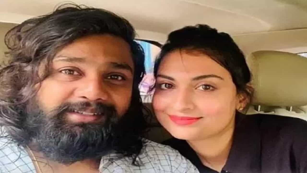 ಧ್ರುವ ಸರ್ಜಾ-ಪತ್ನಿ ಪ್ರೇರಣಾ ಆಸ್ಪತ್ರೆಯಿಂದ ಡಿಸ್ಚಾರ್ಜ್ ಧ್ರುವ ಸರ್ಜಾ-ಪತ್ನಿ ಪ್ರೇರಣಾ ಆಸ್ಪತ್ರೆಯಿಂದ ಡಿಸ್ಚಾರ್ಜ್