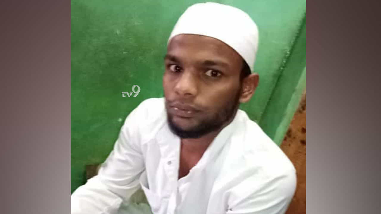 ಪಾರಿವಾಳ ವಿಚಾರಕ್ಕೆ ಗೆಳೆಯರ ಜಗಳ: ಬಿಡಿಸಲು ಹೋದವ ಮಸಣ ಸೇರಿದ ಪಾರಿವಾಳ ವಿಚಾರಕ್ಕೆ ಗೆಳೆಯರ ಜಗಳ: ಬಿಡಿಸಲು ಹೋದವ ಮಸಣ ಸೇರಿದ