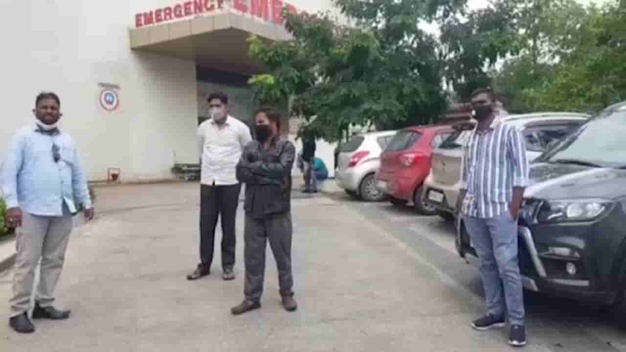 ಅಮ್ಮನನ್ನು ಆಸ್ಪತ್ರೆಗೆ ಸೇರಿಸಿದ ಮಗ-ತಂದೆ ದಿಢೀರ್ ಸಾವು, ಇತ್ತ ಅಮ್ಮನೂ ಬದುಕುಳಿಯಲಿಲ್ಲ