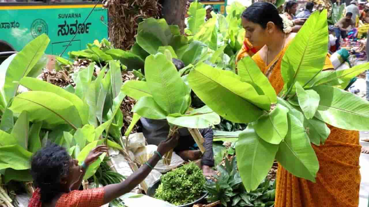 ಕೊರೊನಾ ನಡುವೆಯೇ ವರಮಹಾಲಕ್ಷ್ಮೀ ಹಬ್ಬಕ್ಕೆ ಸಿಲಿಕಾನ್ ಸಿಟಿ ಸಜ್ಜು!