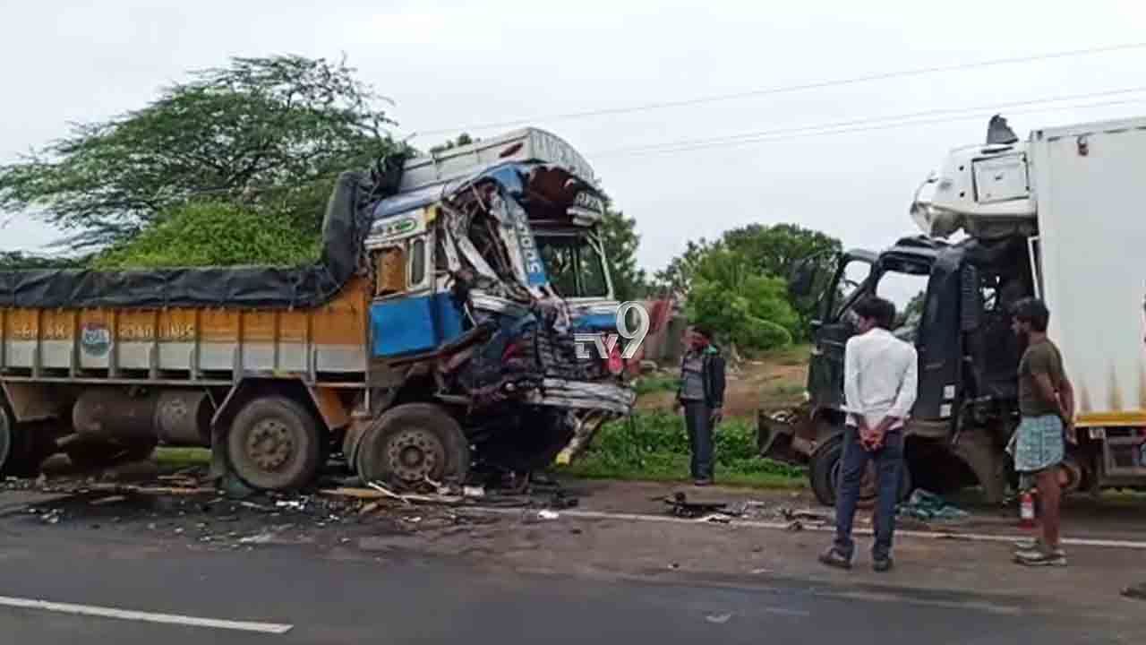 ಕ್ಯಾಂಟರ್ ಮತ್ತು ಲಾರಿ ಮುಖಾಮುಖಿ, ಸ್ಥಳದಲ್ಲೇ ಇಬ್ಬರ ಸಾವು